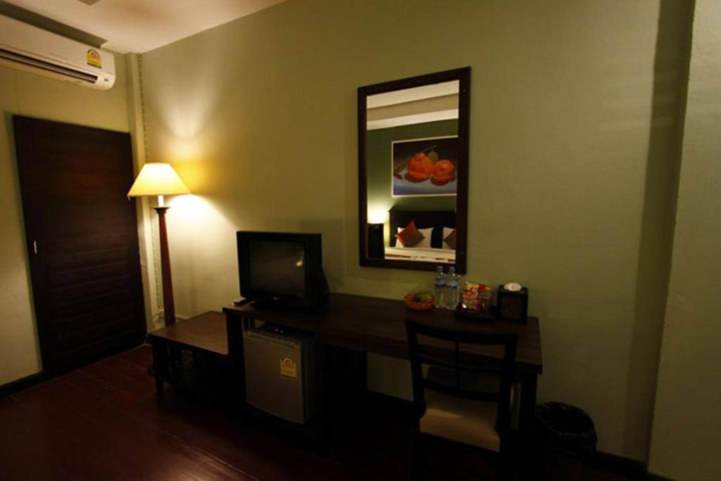 Orange Tree House Hotel Krabi Room photo
